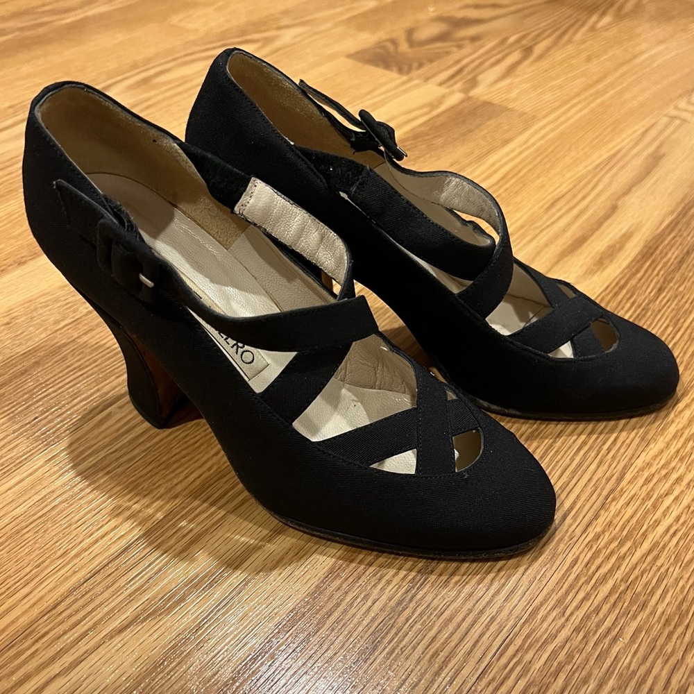 Vintage Mary Jane‎ Martinez Valero Black Strappy Peau de Soie 3” Pumps sz 5.5B